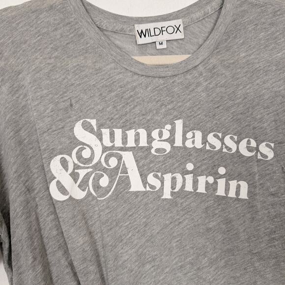 Wildfox Grey Sunglasses & Aspirin Casual Short Sleeve Tee Size M - Picture 4 of 7